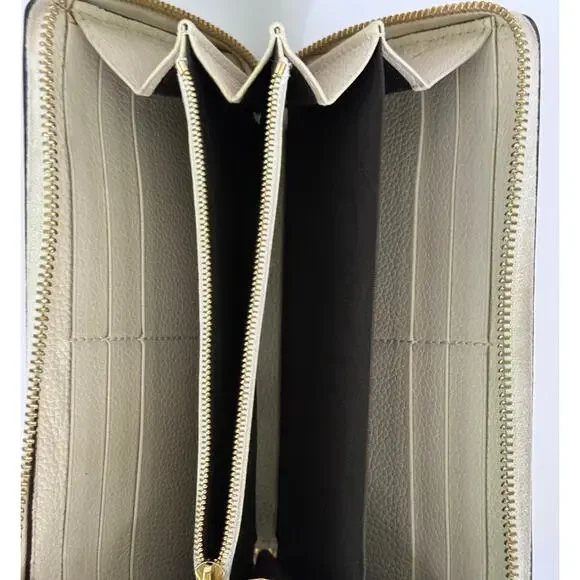 Gucci GG Two Tone Hardware Cream Leather Zip Around Wallet